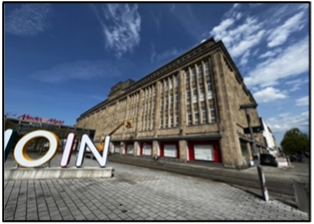 Untersuchung der Fassade eines denkmalgeschützten Gebäudes